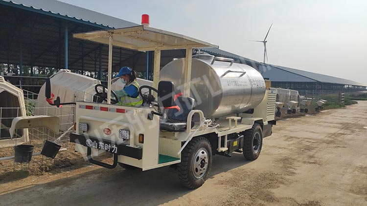 時力犢牛喂奶車視頻展示